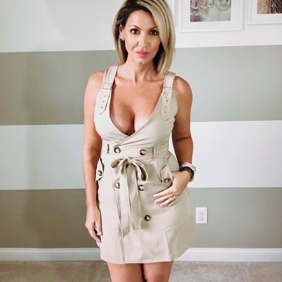 Buckle Strap Utility Dress - Picture 7 of 8